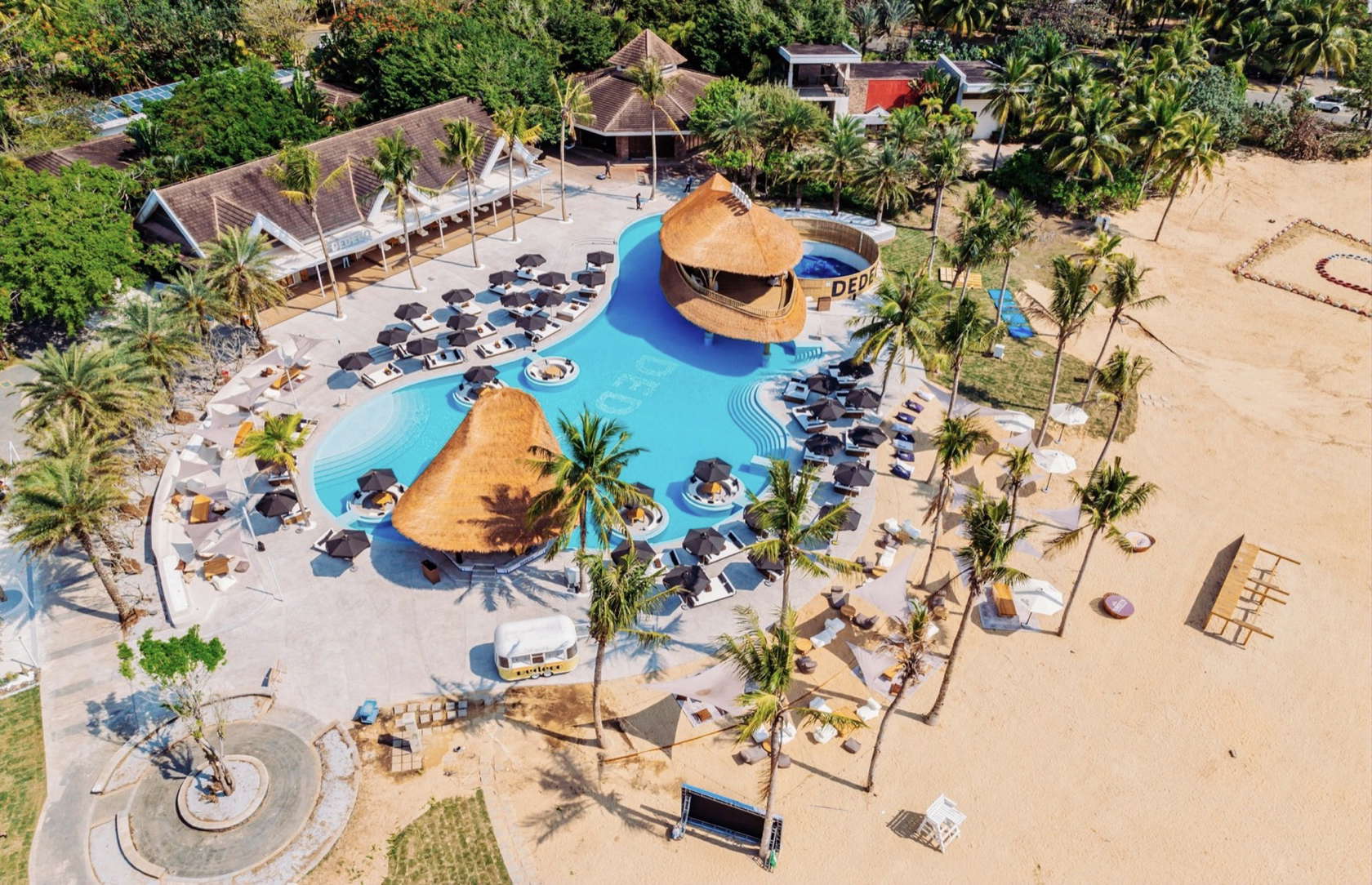 DEDECO Beach Club by Basistudio