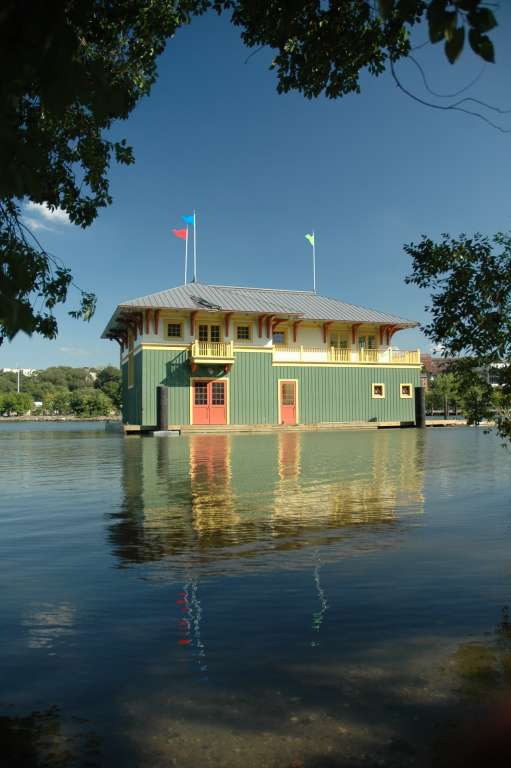 Peter Jay Sharp Boathouse