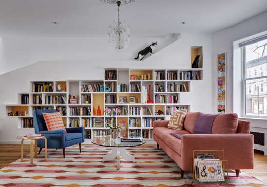 House for Booklovers and Cats
