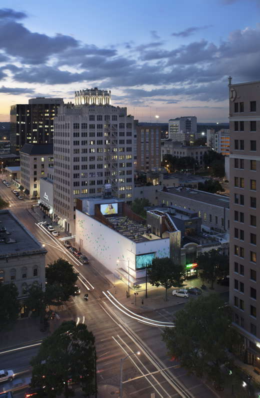 Arthouse at the Jones Center
