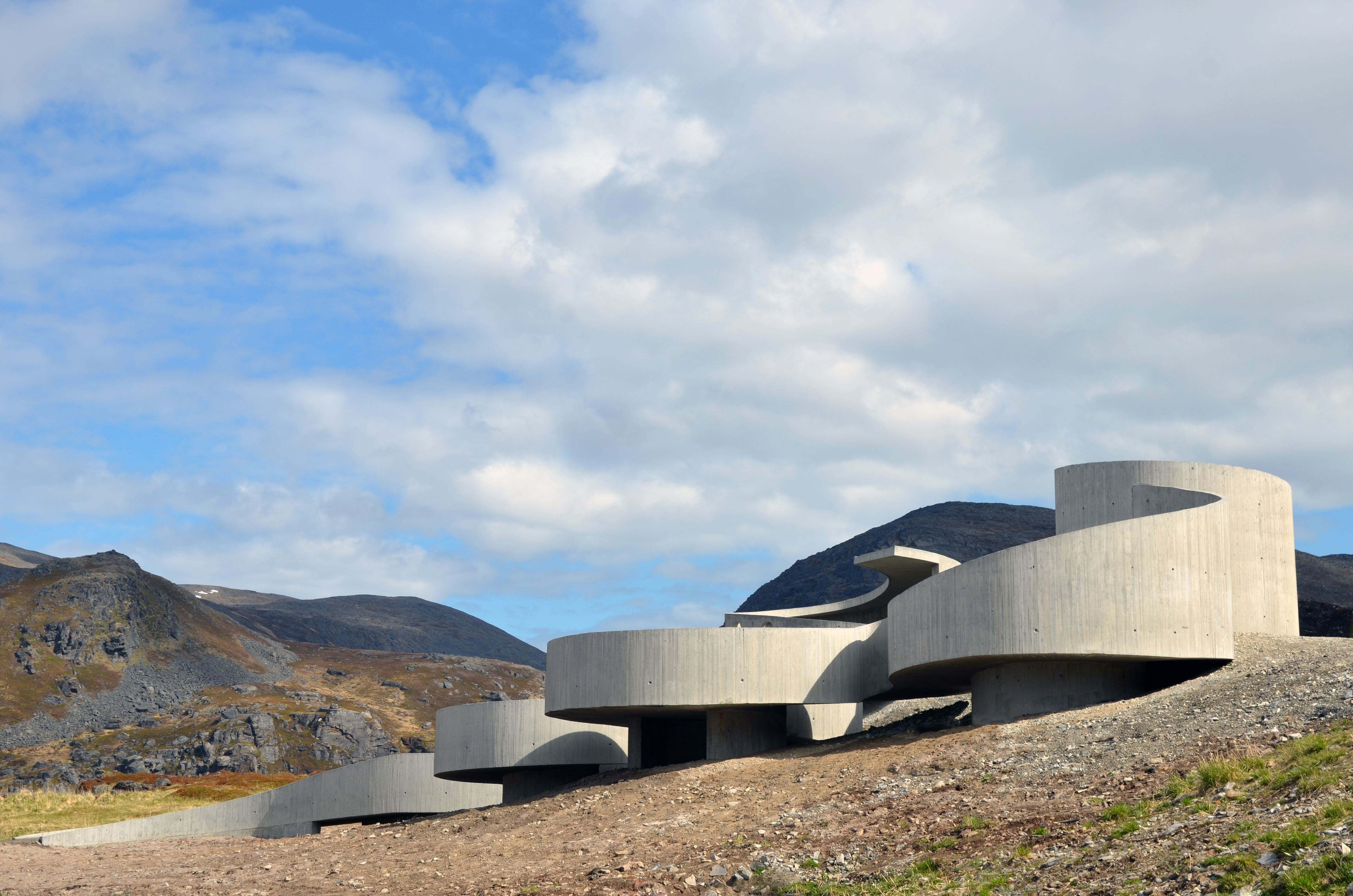 アート・デザイン・音楽 Reiulf Ramstad Architects Reiulf Ramstad on New Nordic, Honest Materiality and Epic